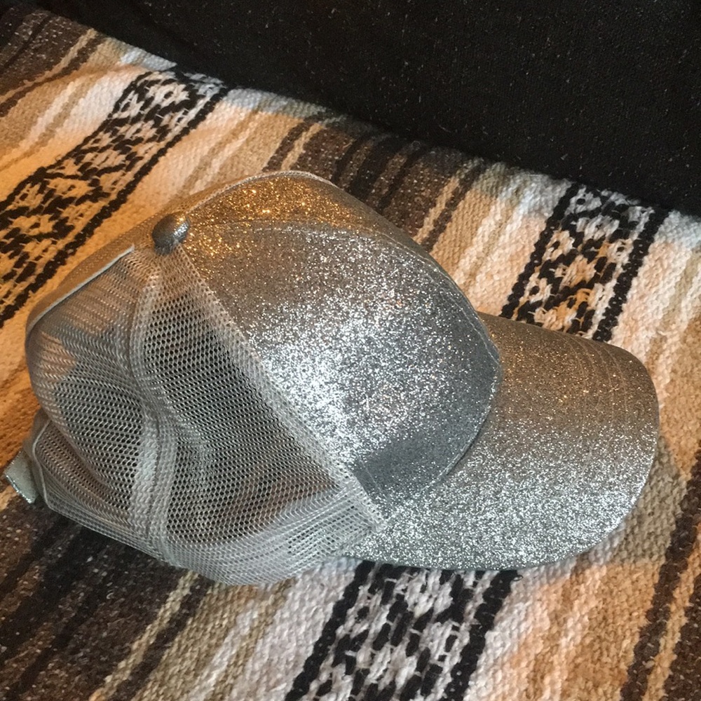 C.C. Cap - Picture 2 of 5